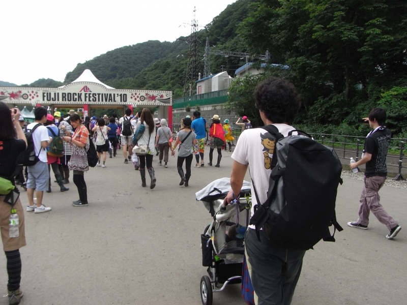 papafujirock_babycar